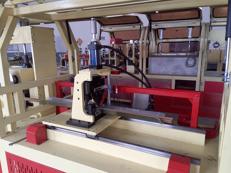 Details of High Speed Paper Edge Board Machine