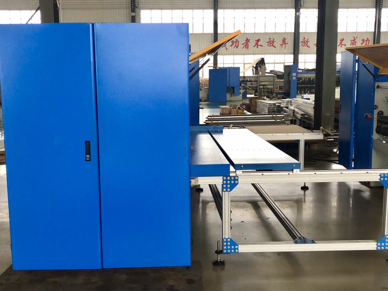 Details of Honeycomb Paperboard Slitting Machine